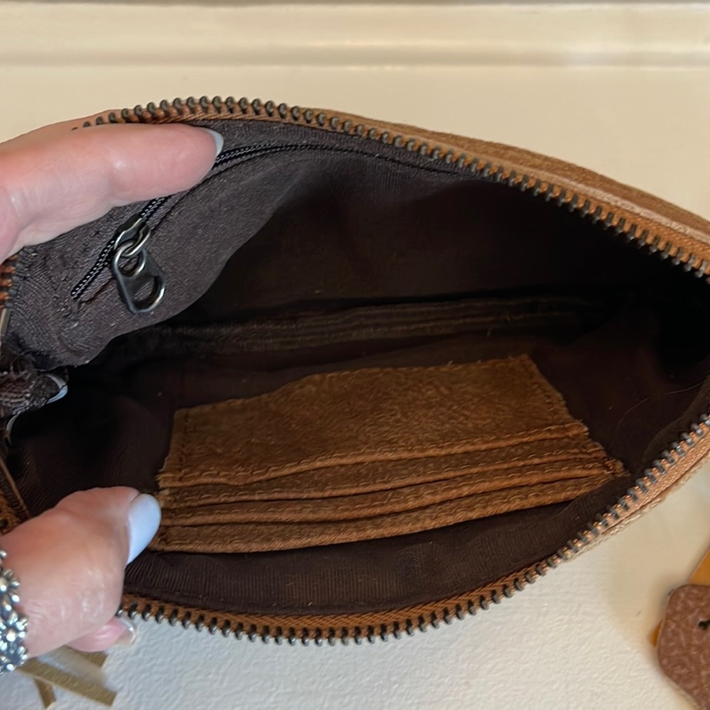 NWT R Collection Small bag - Picture 4 of 5